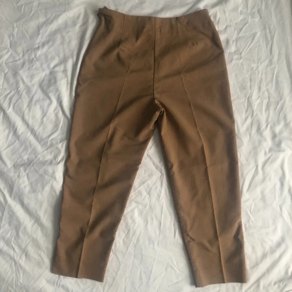 Fibers Barbara Lesser Women's Size 6 Capris Pants